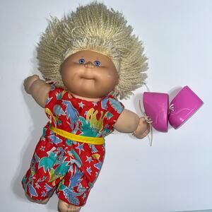 Vintage 1990 Cabbage Patch Kids Doll Hasbro Blonde Hair Blue Eyes First Edition